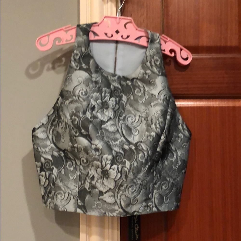NWT Alice & Olivia dressy crop top 6